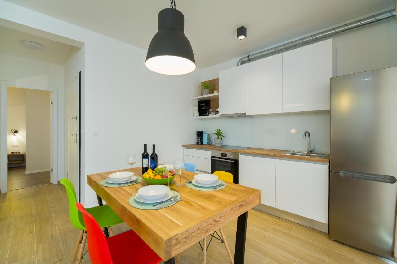 Apartments Bulli Trogir Luaran gambar