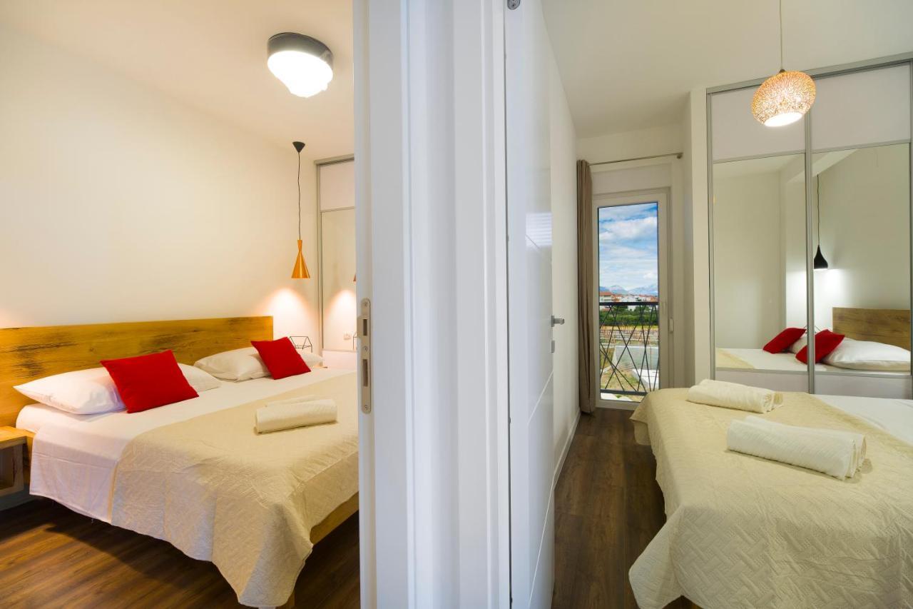 Apartments Bulli Trogir Luaran gambar