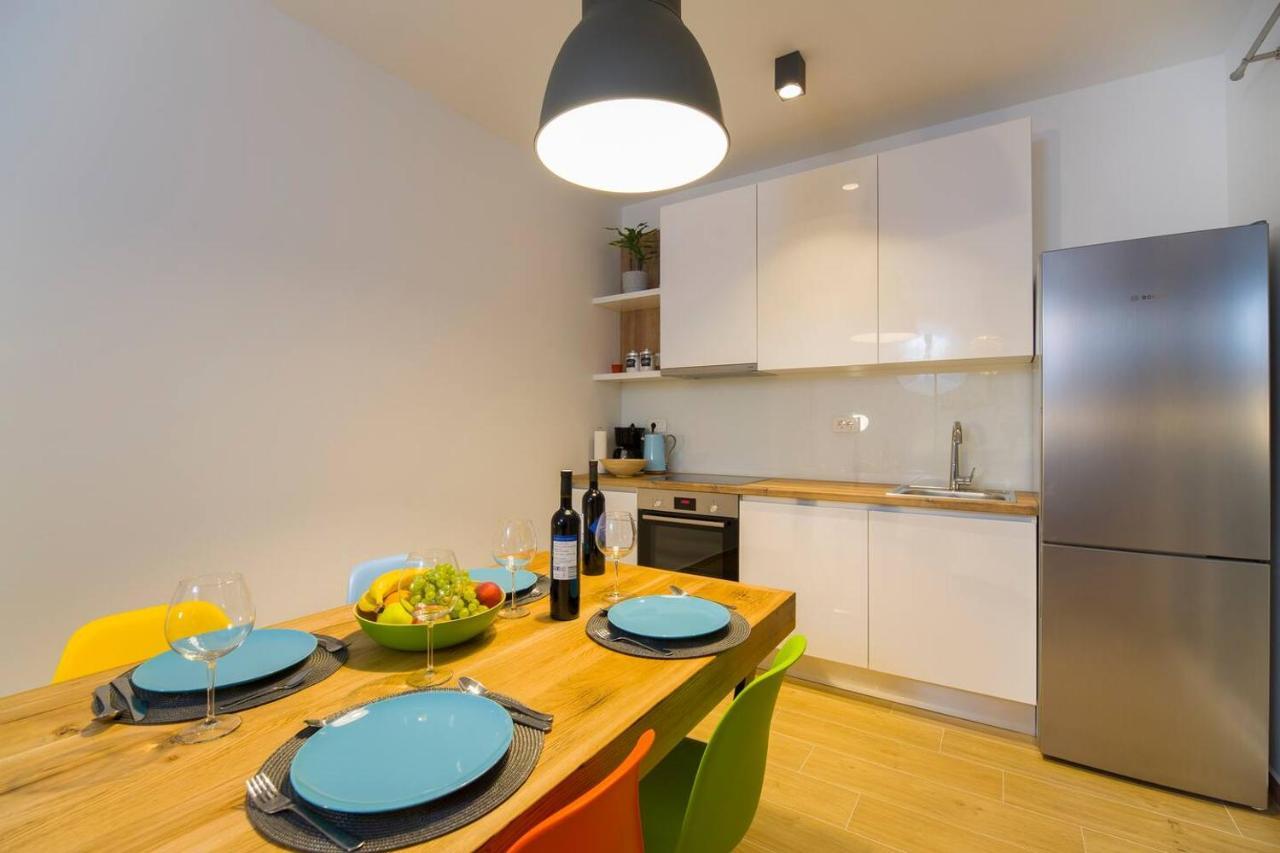 Apartments Bulli Trogir Luaran gambar